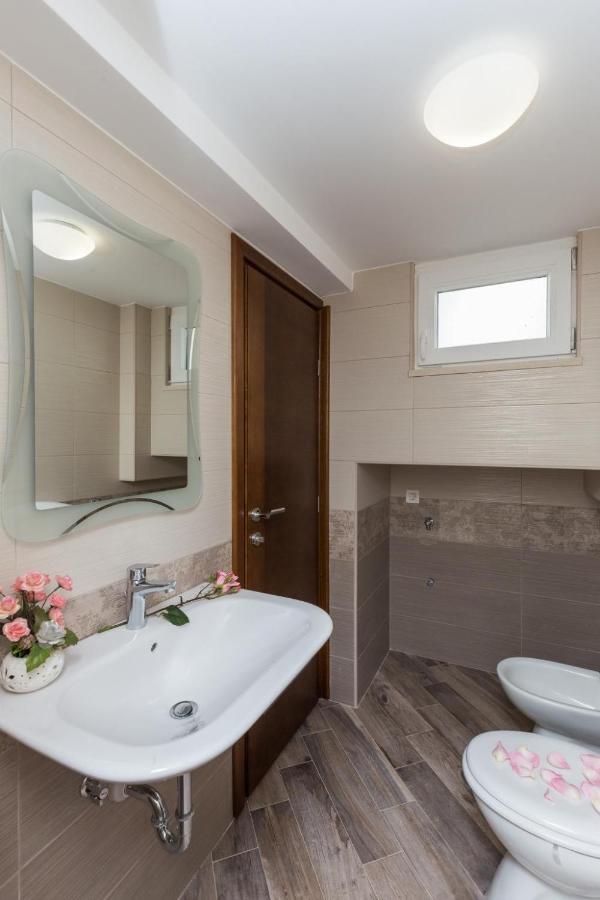 Apartment Manuela ซัฟทัท ห้อง รูปภาพ